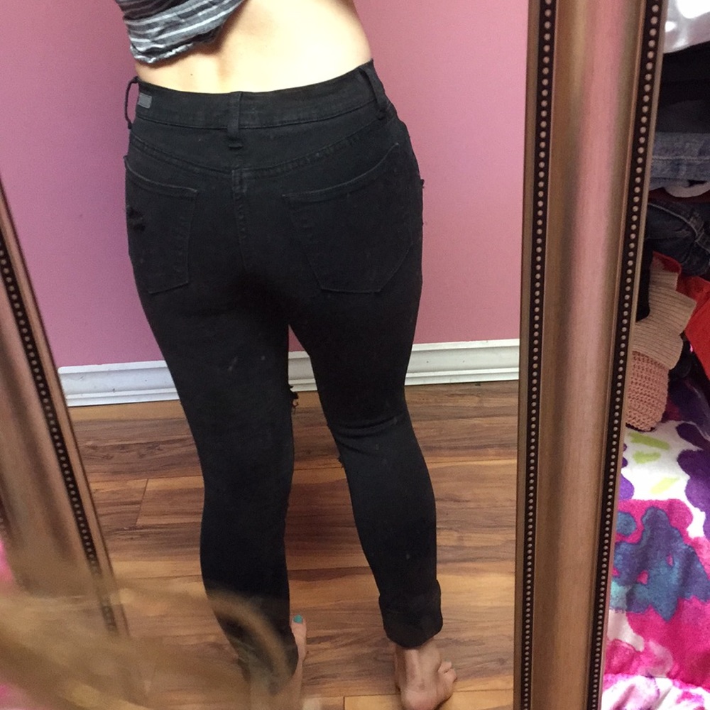 Distressed jeans - Picture 3 of 3